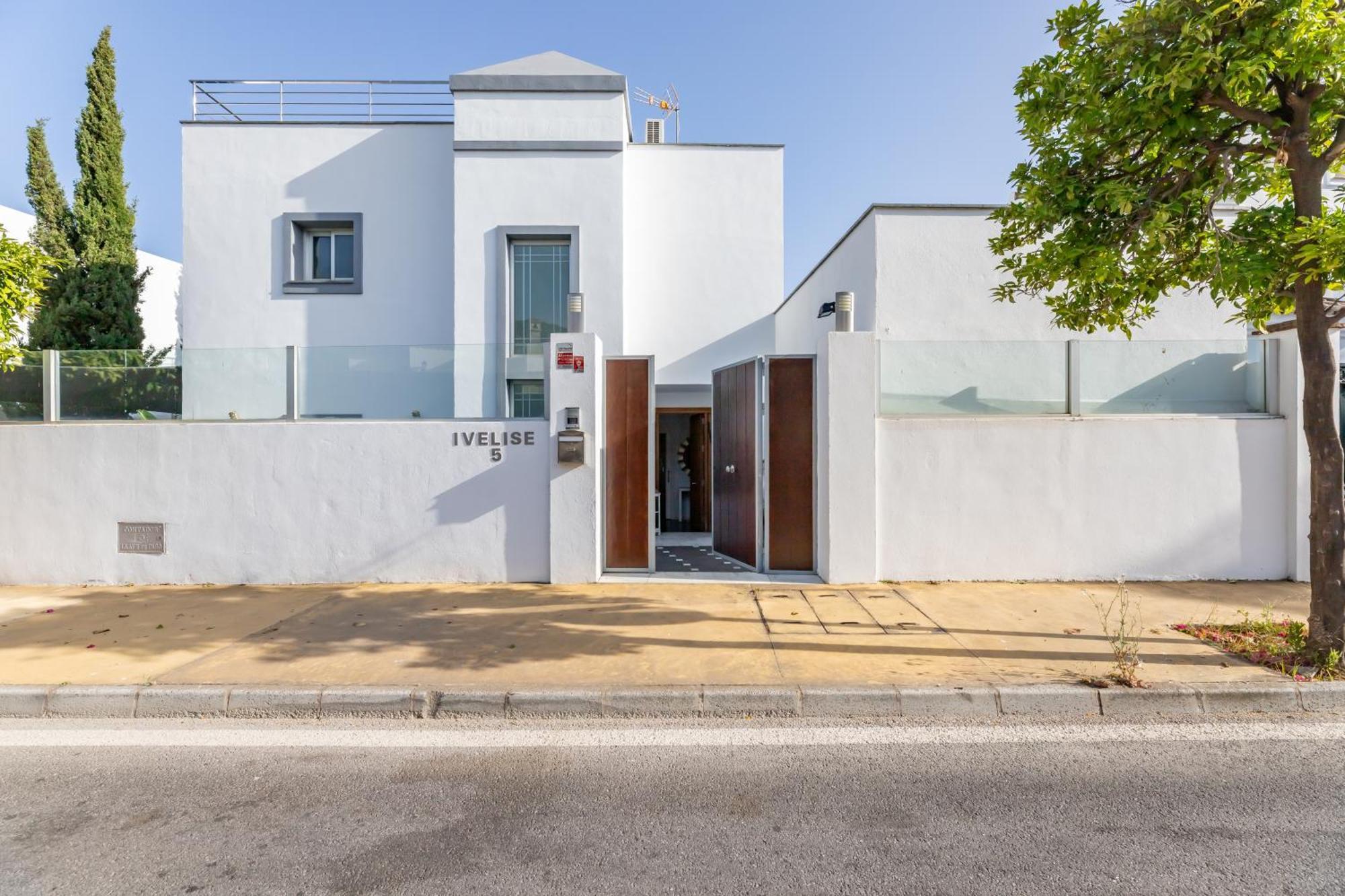 Ivelise , Casco Antiguo * Marbella